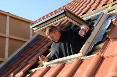 Pose de fenêtres de toit Velux à la Mouche